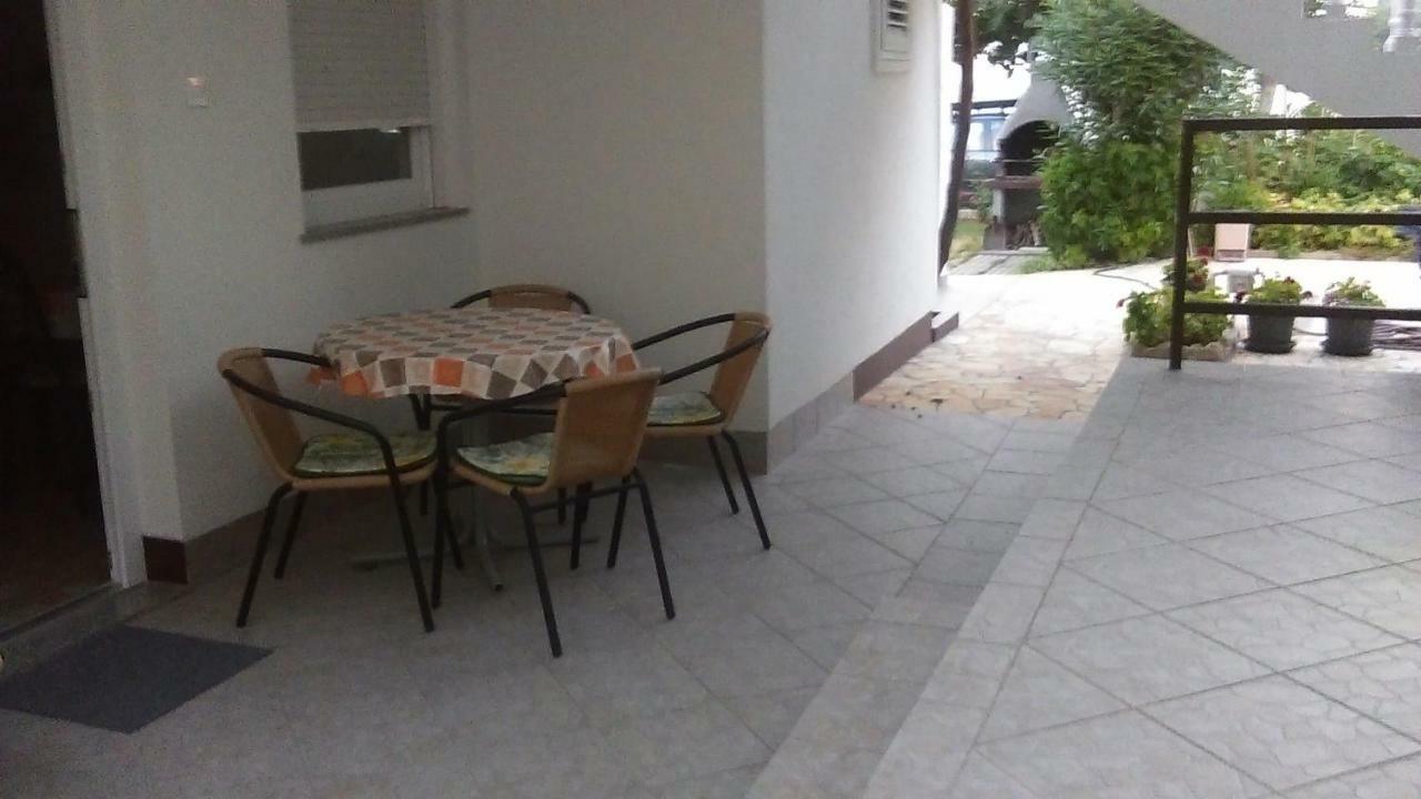 Apartmani Dokoza Vir Zewnętrze zdjęcie