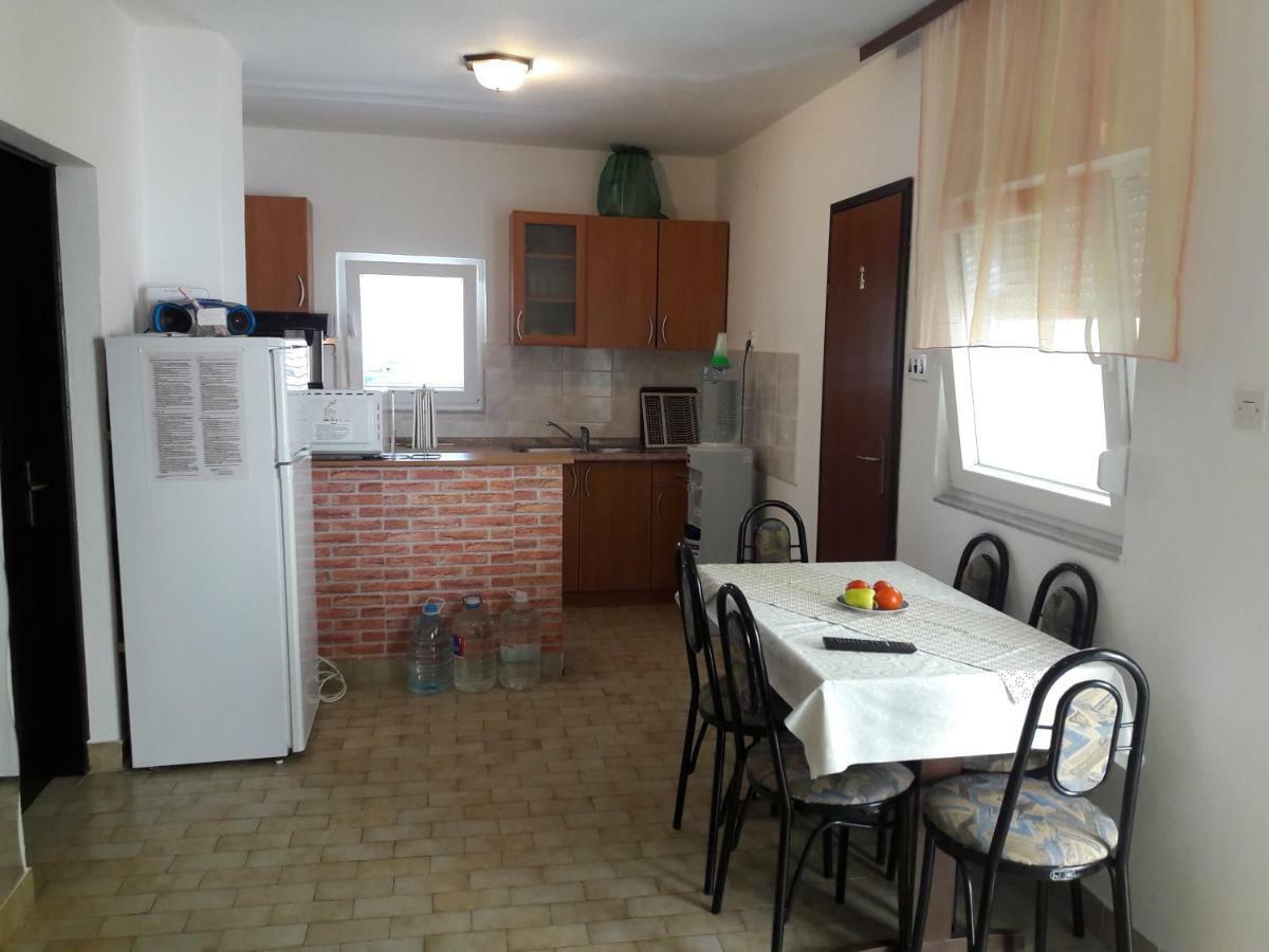 Apartmani Dokoza Vir Zewnętrze zdjęcie